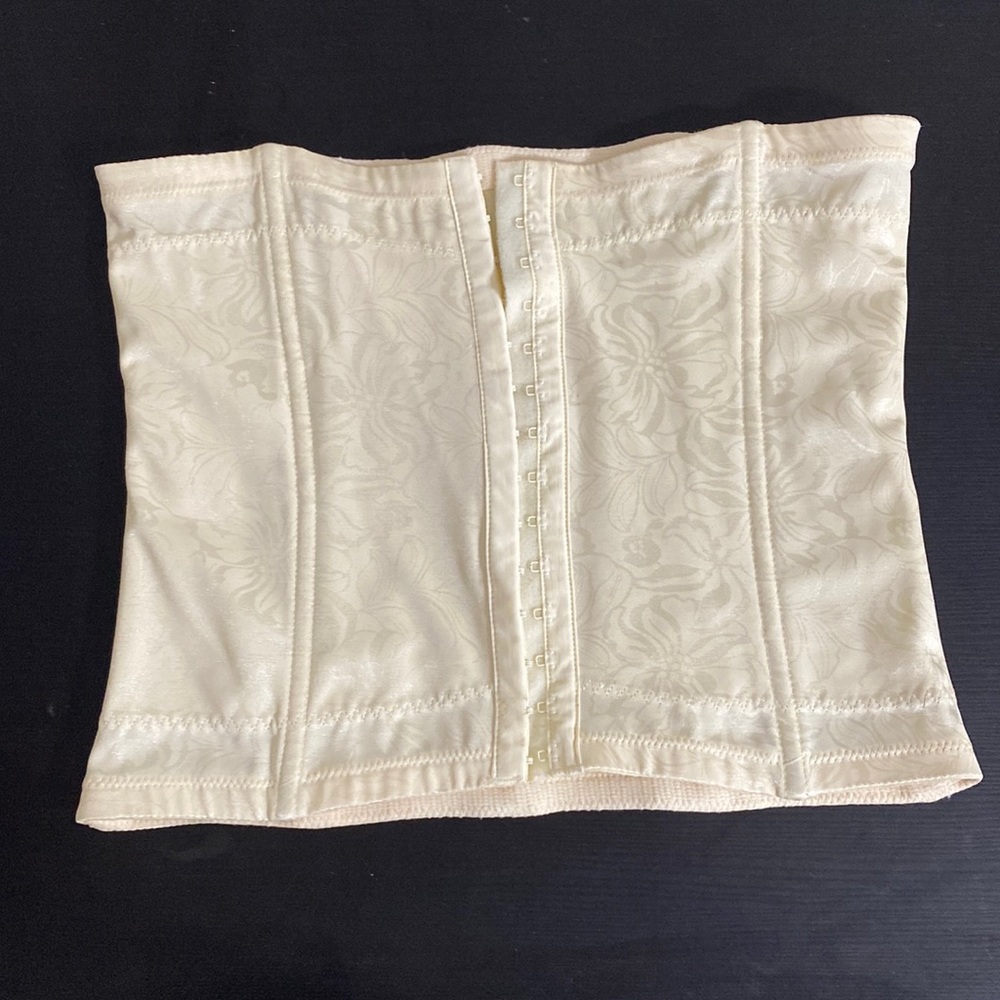 Shapewear that can be worn all day